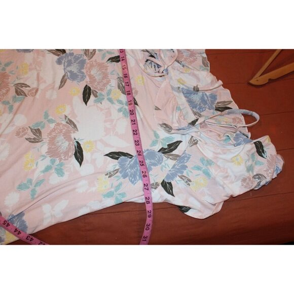 Torrid Womens Floral Ruffled Top Size 5x Super Soft Knits Pink & Blue - Picture 7 of 8